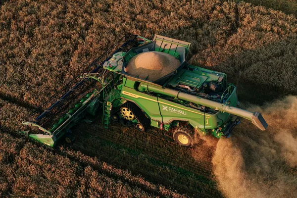 4000 ha lauksaimniecībā izmantojamā zeme
